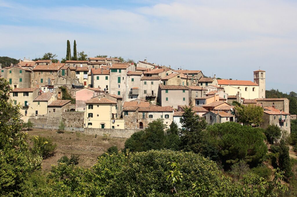Scansano spread along its hilltop in the Maremma hills
